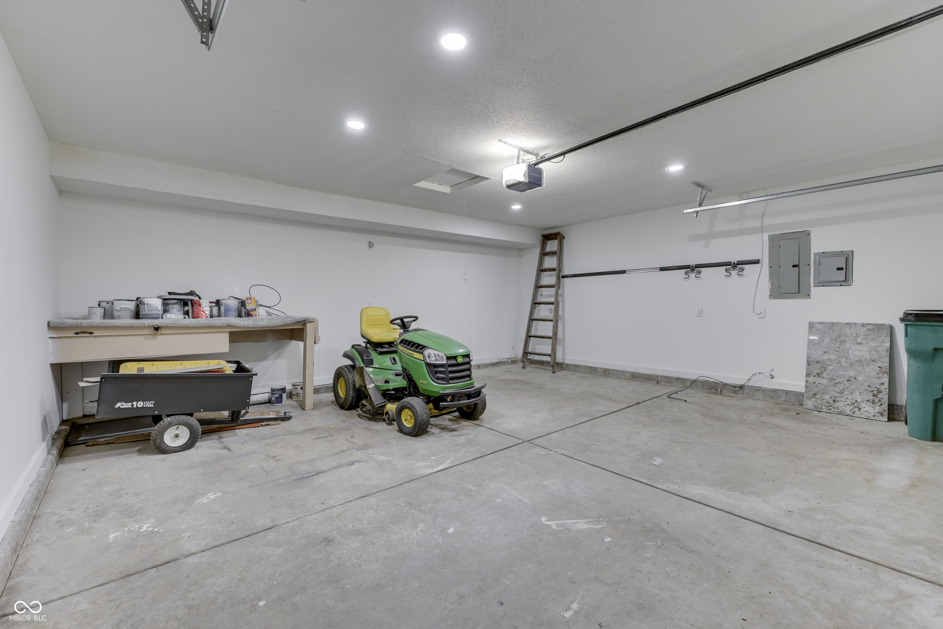 2886 Fieldstone Court Franklin, IN 46131 - Photo 31 of 36