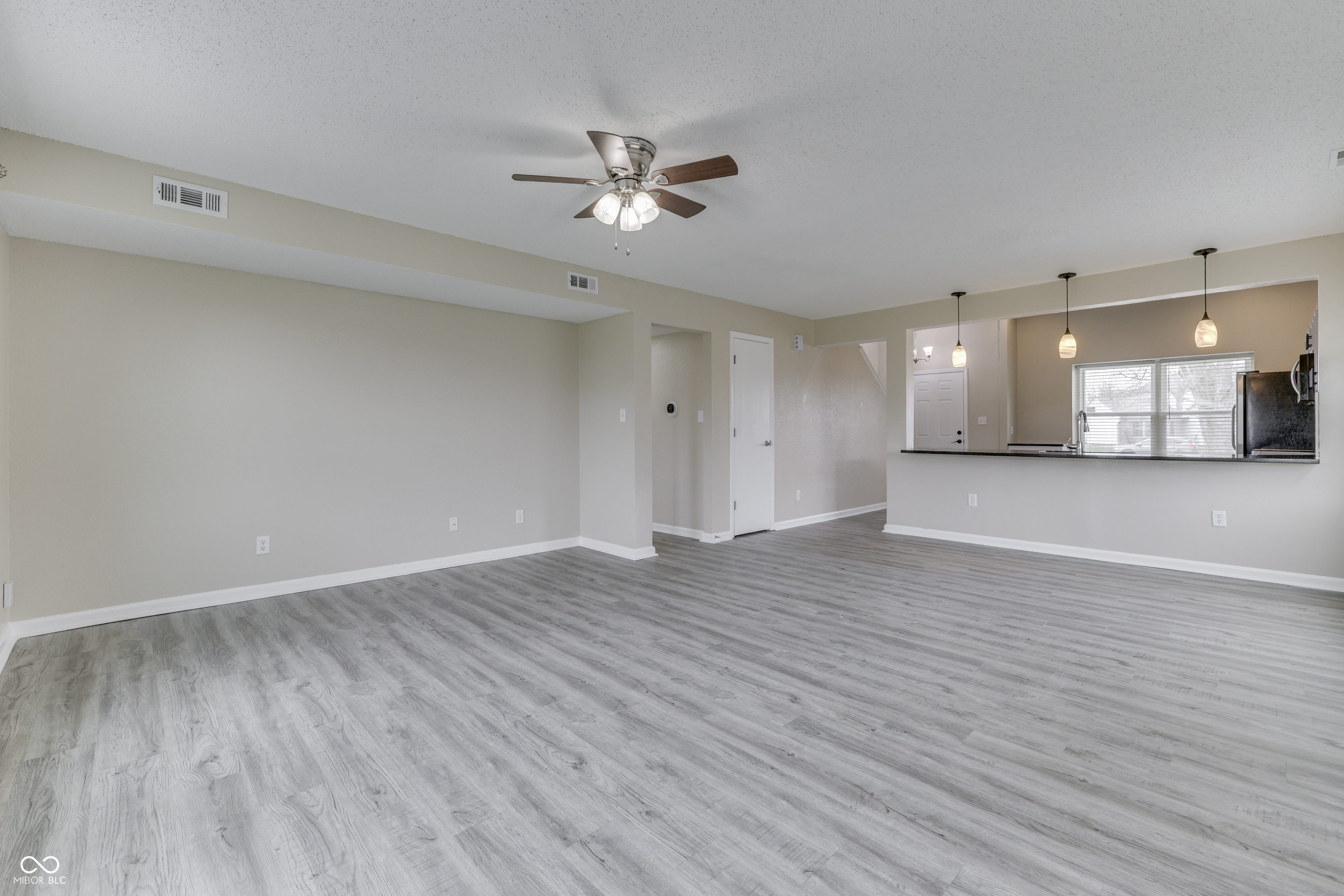 2886 Fieldstone Court Franklin, IN 46131 - Photo 8 of 36