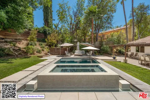 $2,375,000 | 18360 Lake Encino Drive, Encino, CA 91316