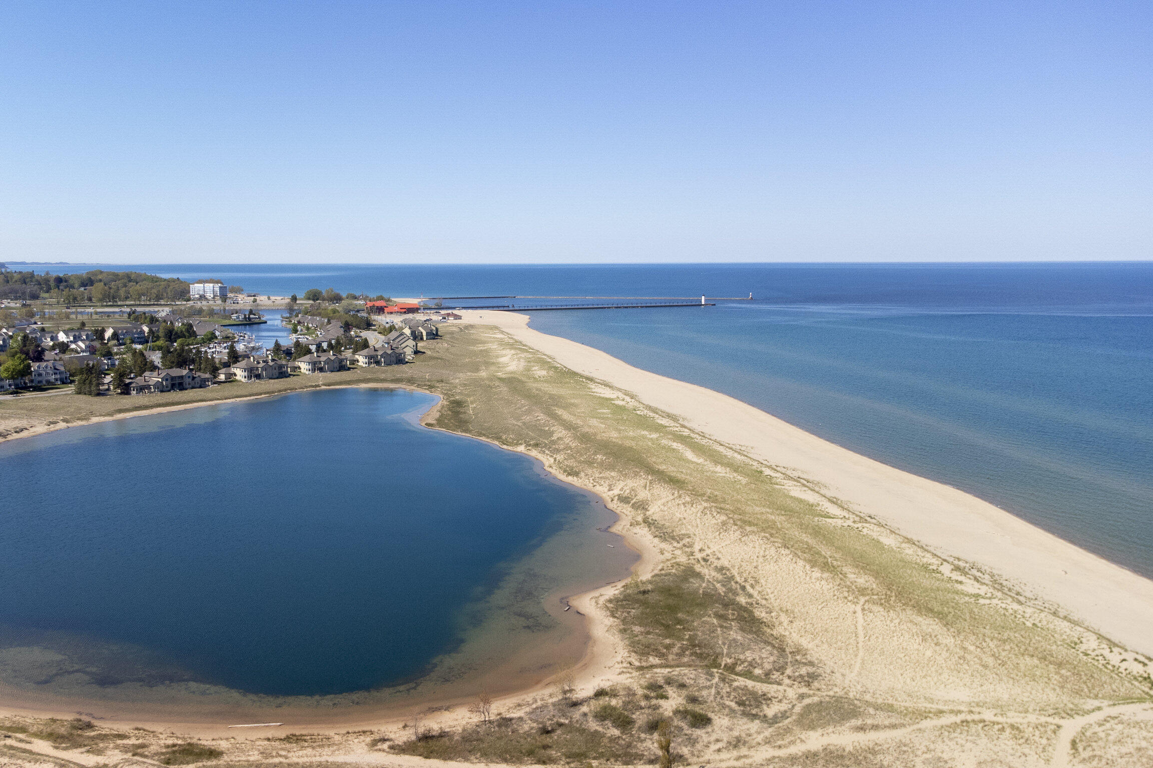 55 Anchor Rode Drive Manistee, MI 49660 - Photo 48 of 63 Manistee-24