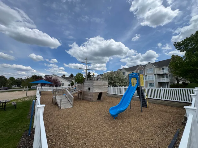 $425,000 | 55 Anchor Rode Drive, Manistee, MI 49660