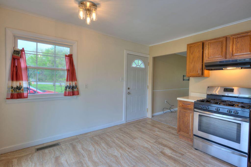 1507 Earl Road Michigan City, IN 46360 - Photo 13 of 16 1024x683