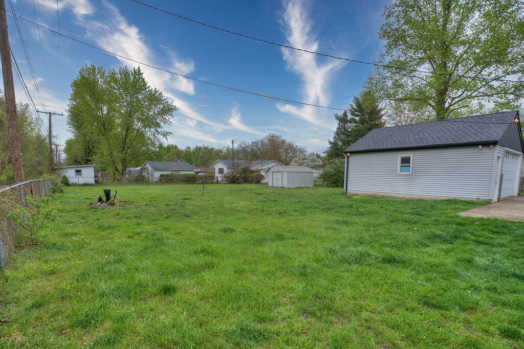 1507 Earl Road Michigan City, IN 46360 - Photo 14 of 16 1024x683
