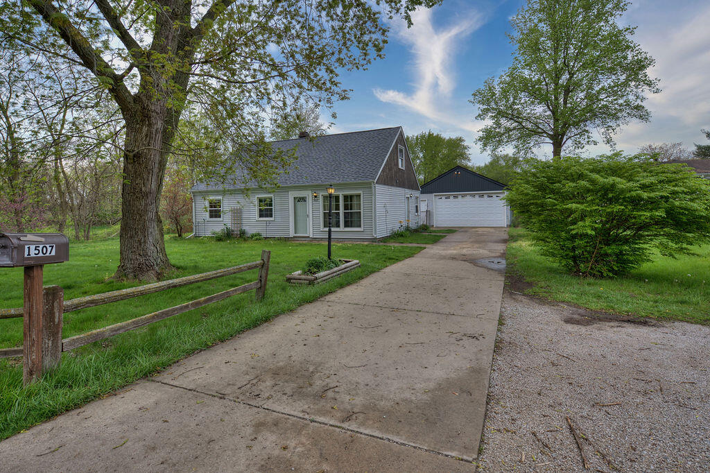 1507 Earl Road Michigan City, IN 46360 - Photo 15 of 16 1024x682
