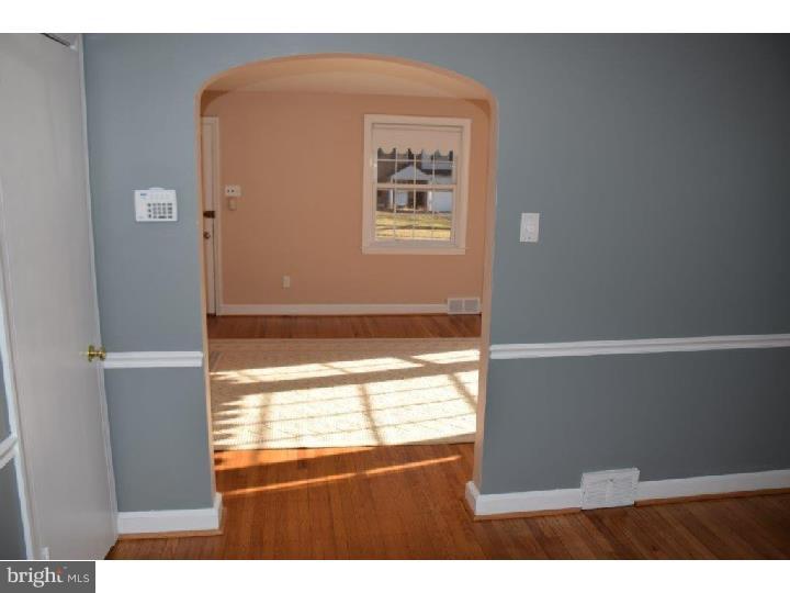 30 Johns Road Cheltenham, PA 19012 - Photo 5 of 22 Gallery Image 5