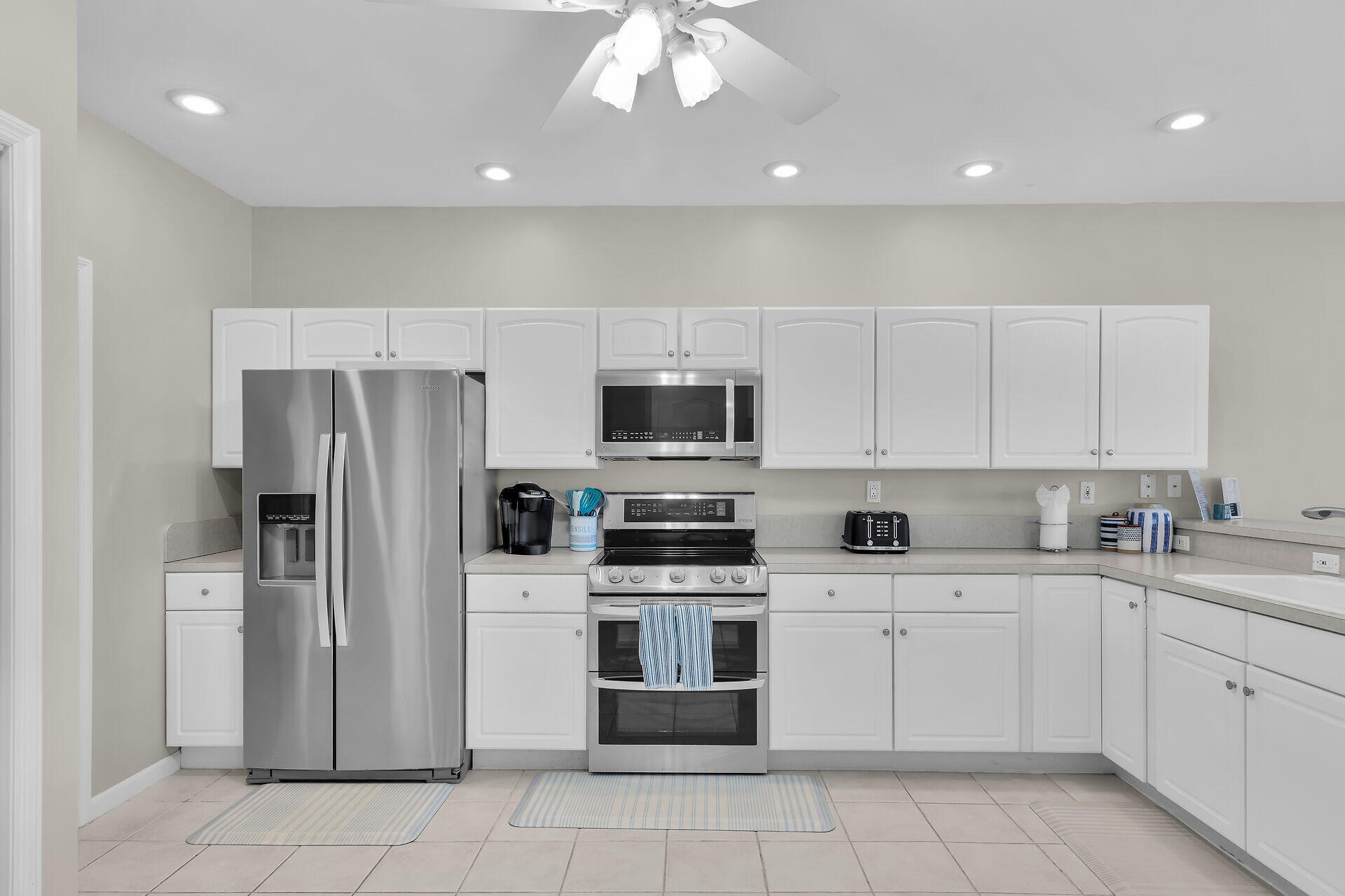 180 9th Street Key Colony Beach, FL 33051 - Photo 17 of 50 Kitchen