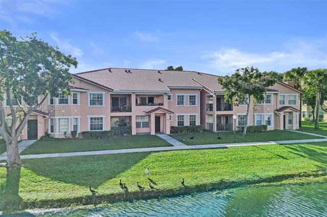 $255,000 | 2409 Belmont Lane, Unit 2409, North Lauderdale, FL 33068