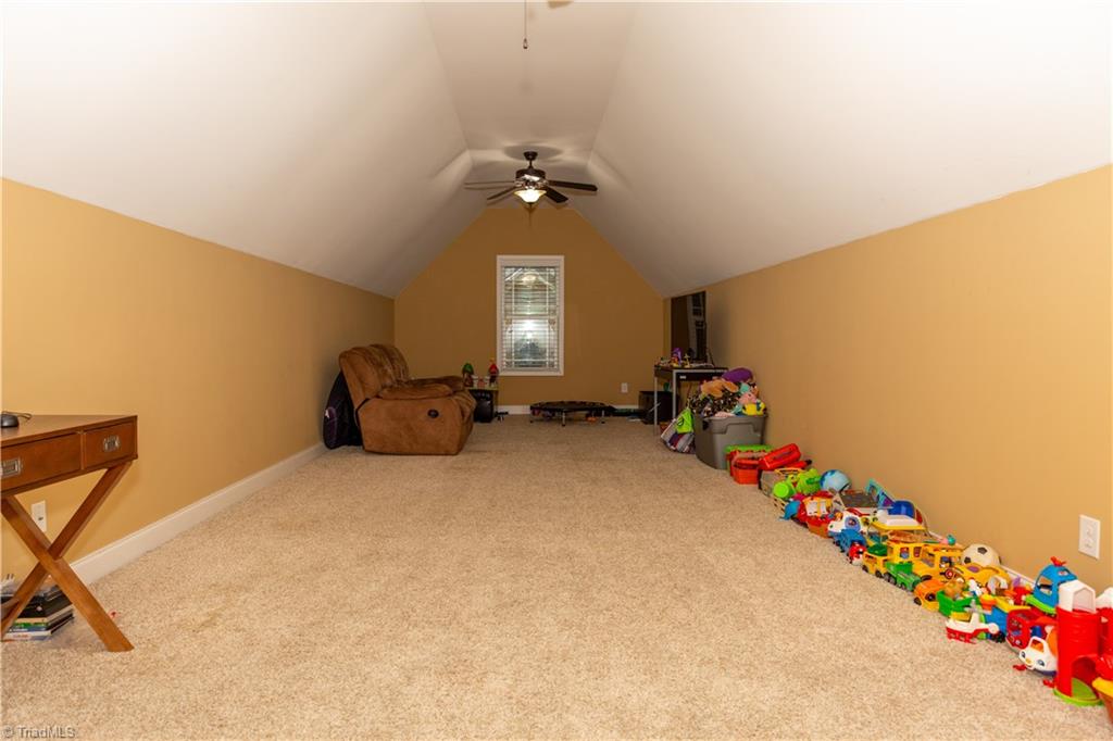 8926 Grove Park Drive Oak Ridge, NC 27310 - Photo 22 of 23 Gallery Image 22
