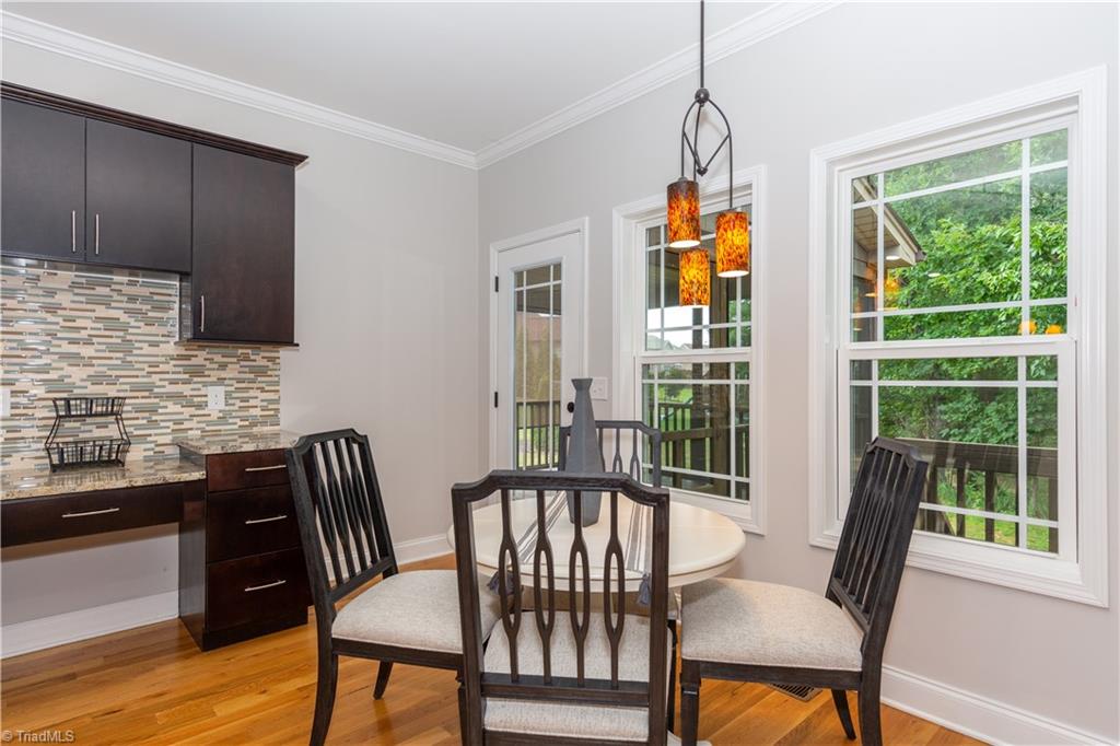 8926 Grove Park Drive Oak Ridge, NC 27310 - Photo 8 of 23 Gallery Image 8