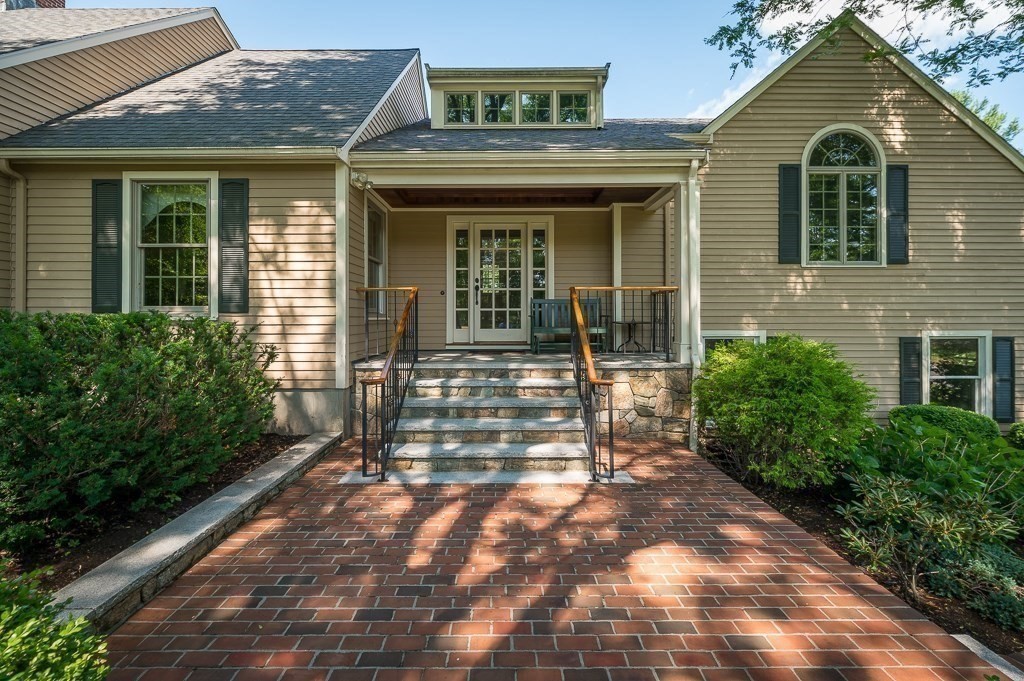 18 Chadwick Farm Road Boxford, MA 01921 - Photo 4 of 39