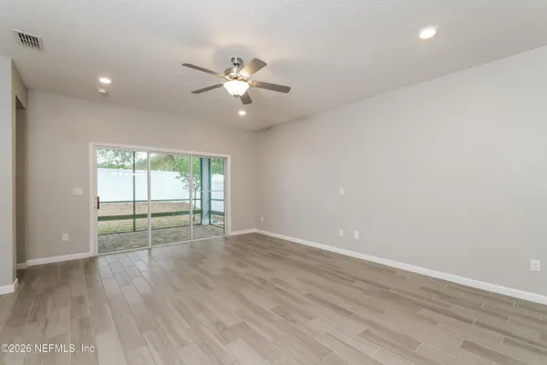 $2,570 | 1748 Mathews Manor Drive, Jacksonville, FL 32277