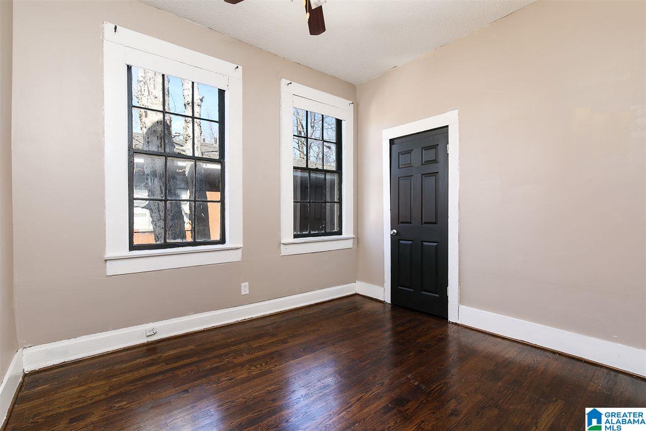 528 55th Street South Birmingham, AL 35212 - Photo 14 of 36