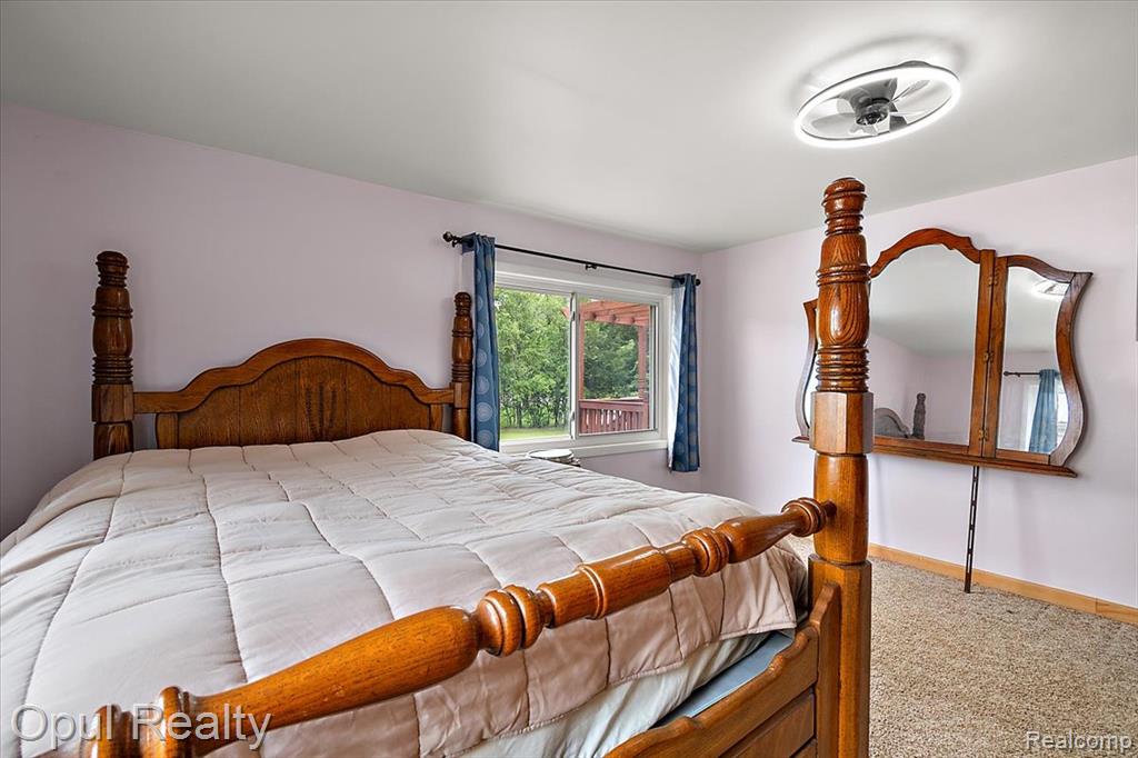 11735 Tuttle Hill Road Milan, MI 48160 - Photo 34 of 58