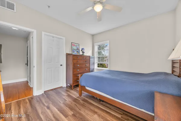 $215,000 | 123 Covil Avenue, Unit 302, Wilmington, NC 28403