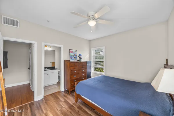 $215,000 | 123 Covil Avenue, Unit 302, Wilmington, NC 28403