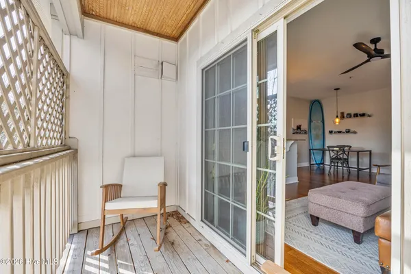 $215,000 | 123 Covil Avenue, Unit 302, Wilmington, NC 28403