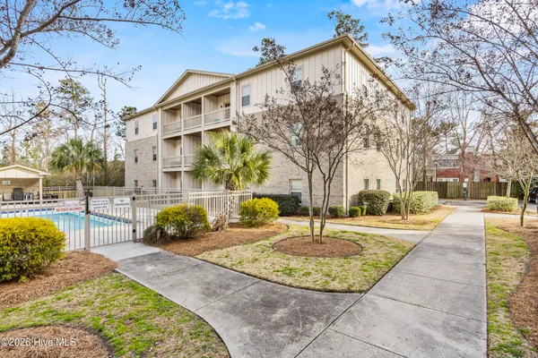 $215,000 | 123 Covil Avenue, Unit 302, Wilmington, NC 28403
