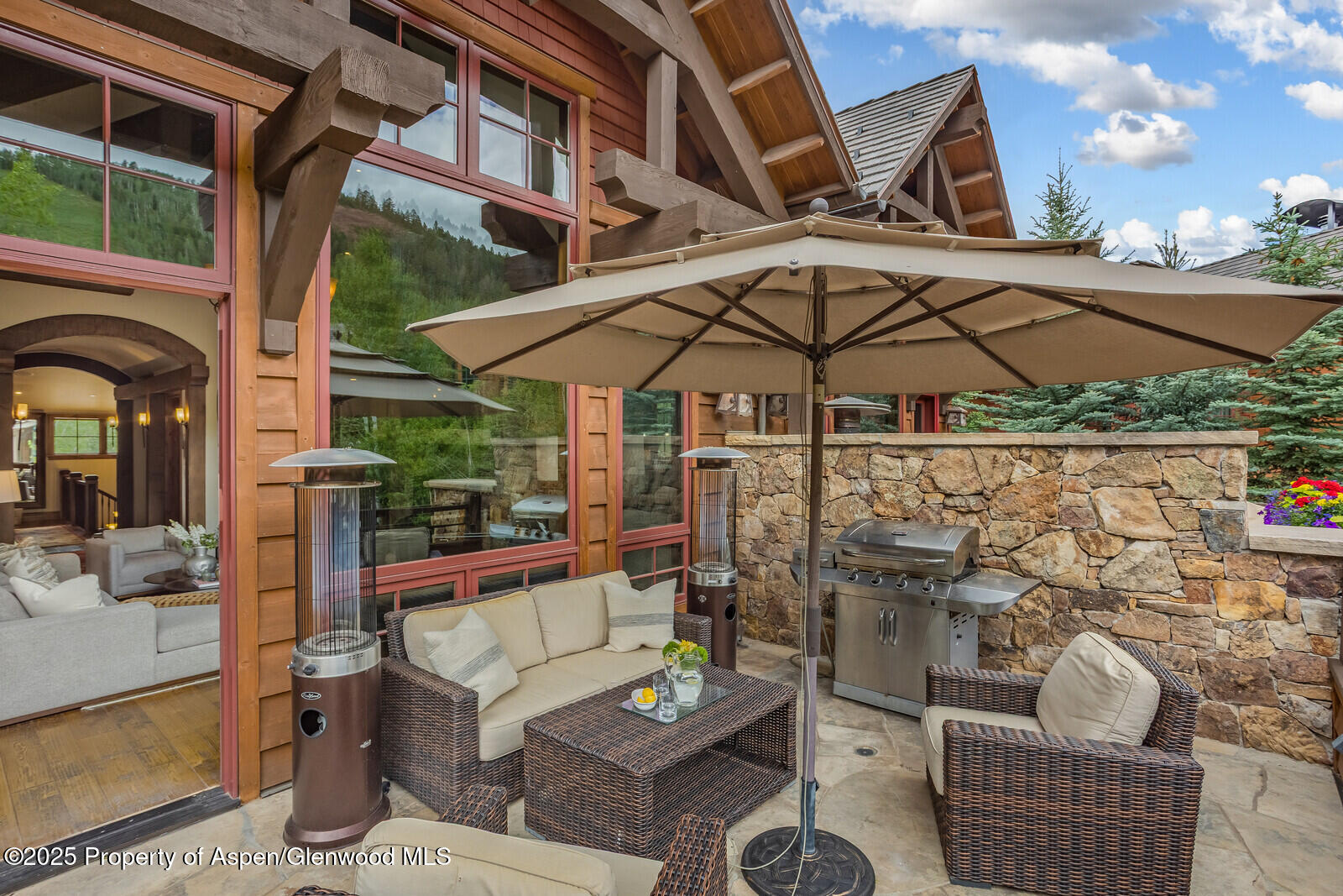 51 Thunderbowl Lane, Unit 12 Aspen, CO 81611 - Photo 12 of 59 90_51_Thunderbowl_Unit_12090_mls