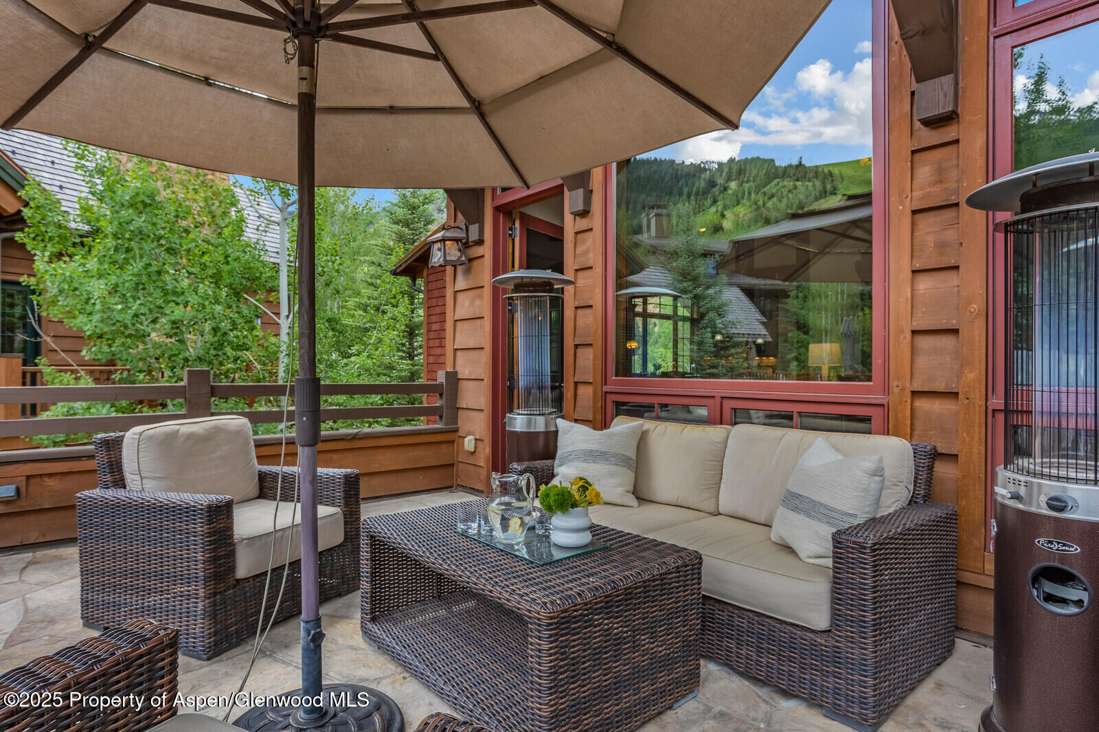 51 Thunderbowl Lane, Unit 12 Aspen, CO 81611 - Photo 14 of 59 91_51_Thunderbowl_Unit_12091_mls