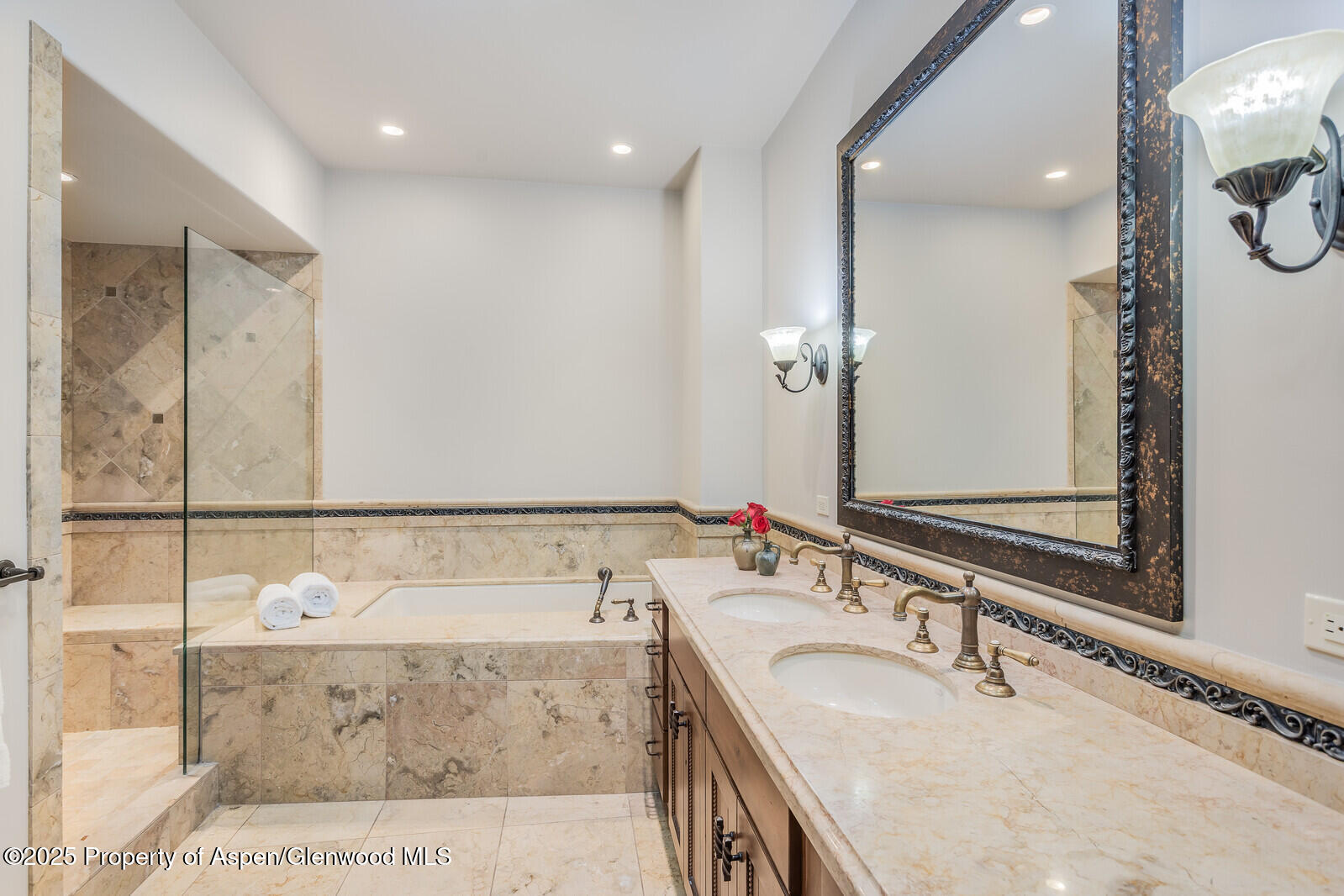 51 Thunderbowl Lane, Unit 12 Aspen, CO 81611 - Photo 37 of 59 56_51_Thunderbowl_Unit_12056_mls