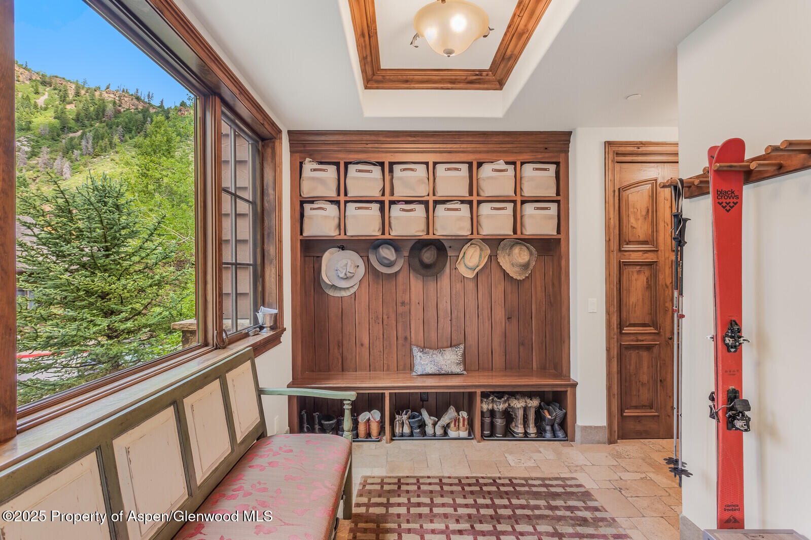 51 Thunderbowl Lane, Unit 12 Aspen, CO 81611 - Photo 49 of 59 43_51_Thunderbowl_Unit_12043_mls