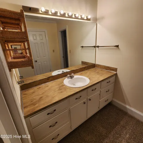 $1,800 | 120 Ripley Drive, Greenville, NC 27834