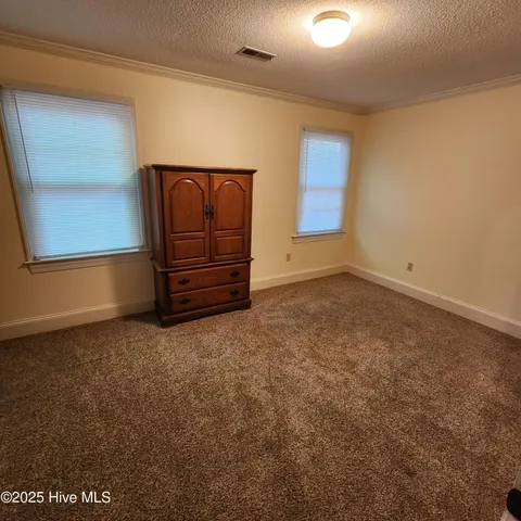 $1,800 | 120 Ripley Drive, Greenville, NC 27834