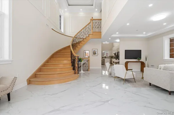 a view of entryway and hall