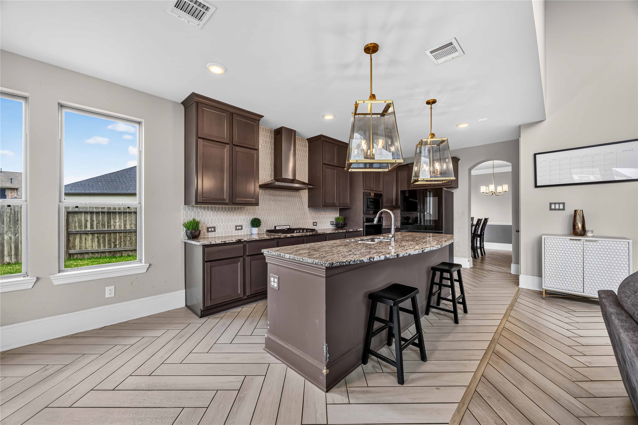 6203 Shore Ridge Court Manvel, TX 77578 - Photo 13 of 38 Gallery Image 13