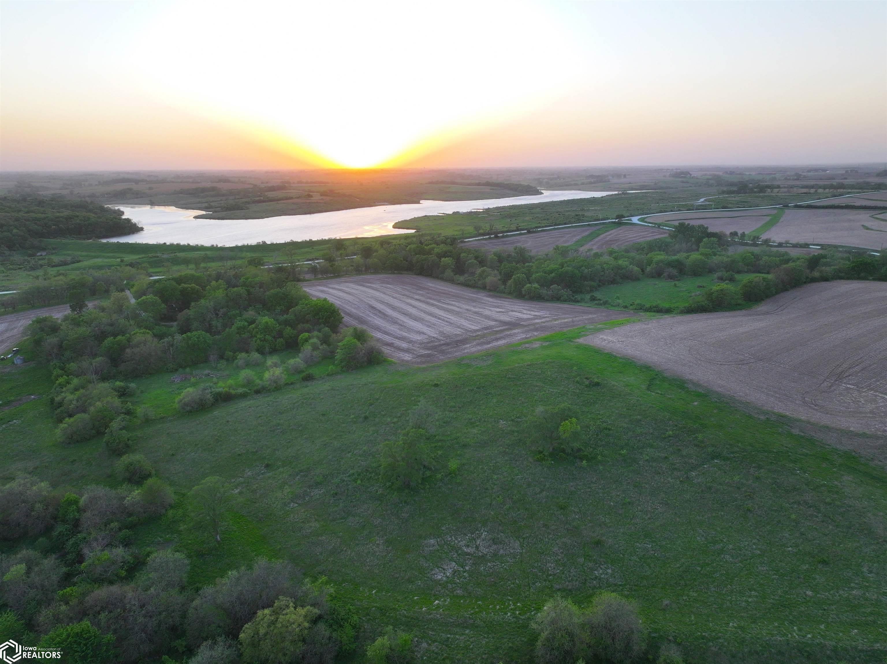 6 Badger Creek Road Waukee, IA 50263 - Photo 14 of 21 Gallery Image 14