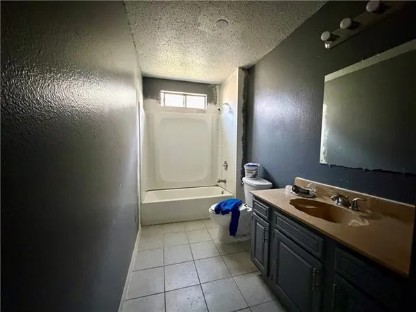 $1,595 | 3615 Jupiter Drive, Chalmette, LA 70043