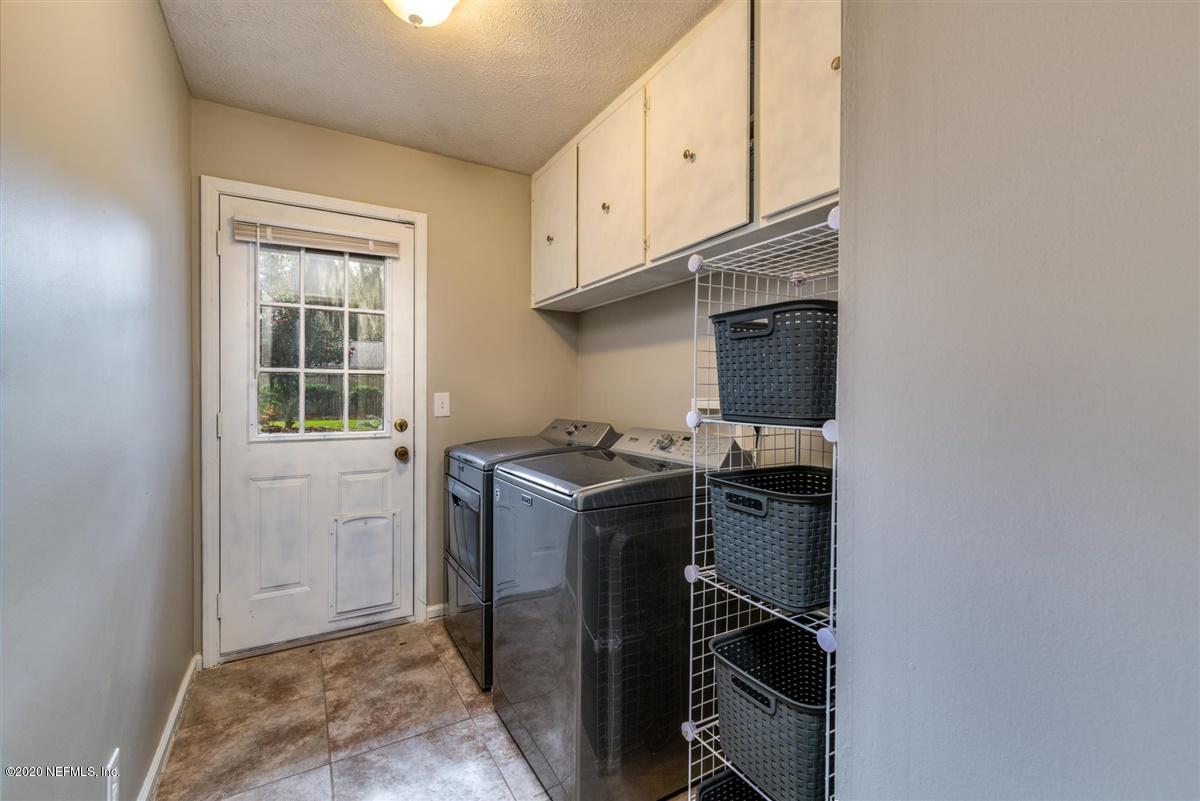 4423 River Trail Road Jacksonville, FL 32277 - Photo 24 of 34 Laundry Room