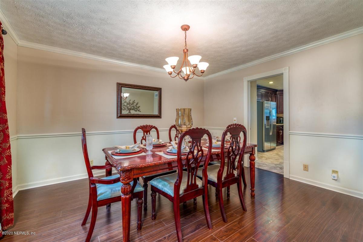 4423 River Trail Road Jacksonville, FL 32277 - Photo 8 of 34 Formal Dining Room