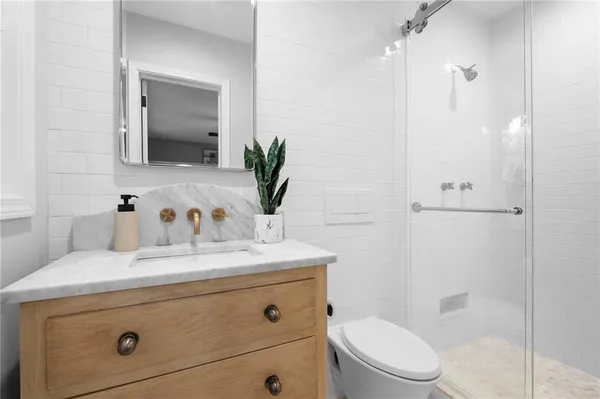 $3,700 | 2233 Clairmont Road, Atlanta, GA 30329