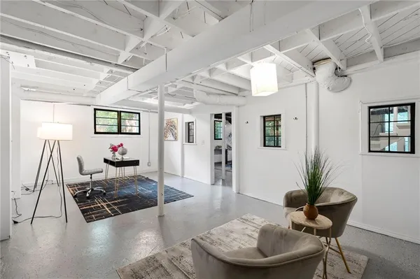 $3,700 | 2233 Clairmont Road, Atlanta, GA 30329