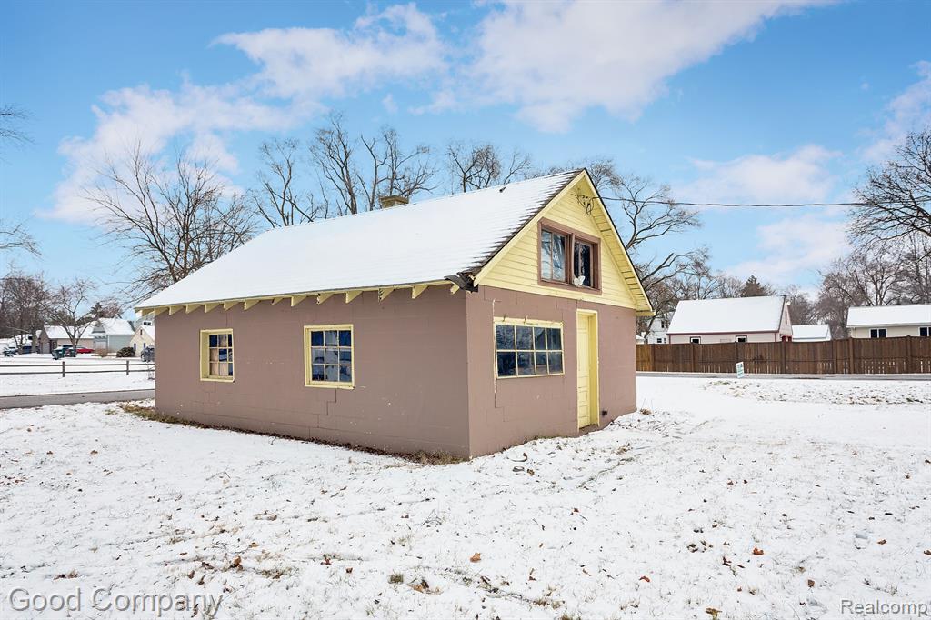 1295 East Auburn Road Rochester Hills, MI 48307 - Photo 22 of 25