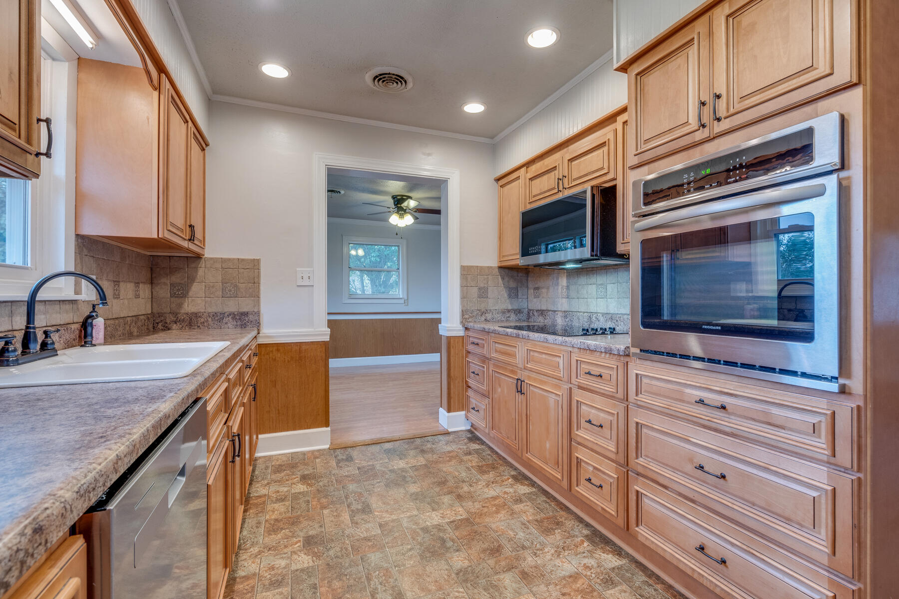 15 Huff Road Midway, TN 37809 - Photo 11 of 42 010