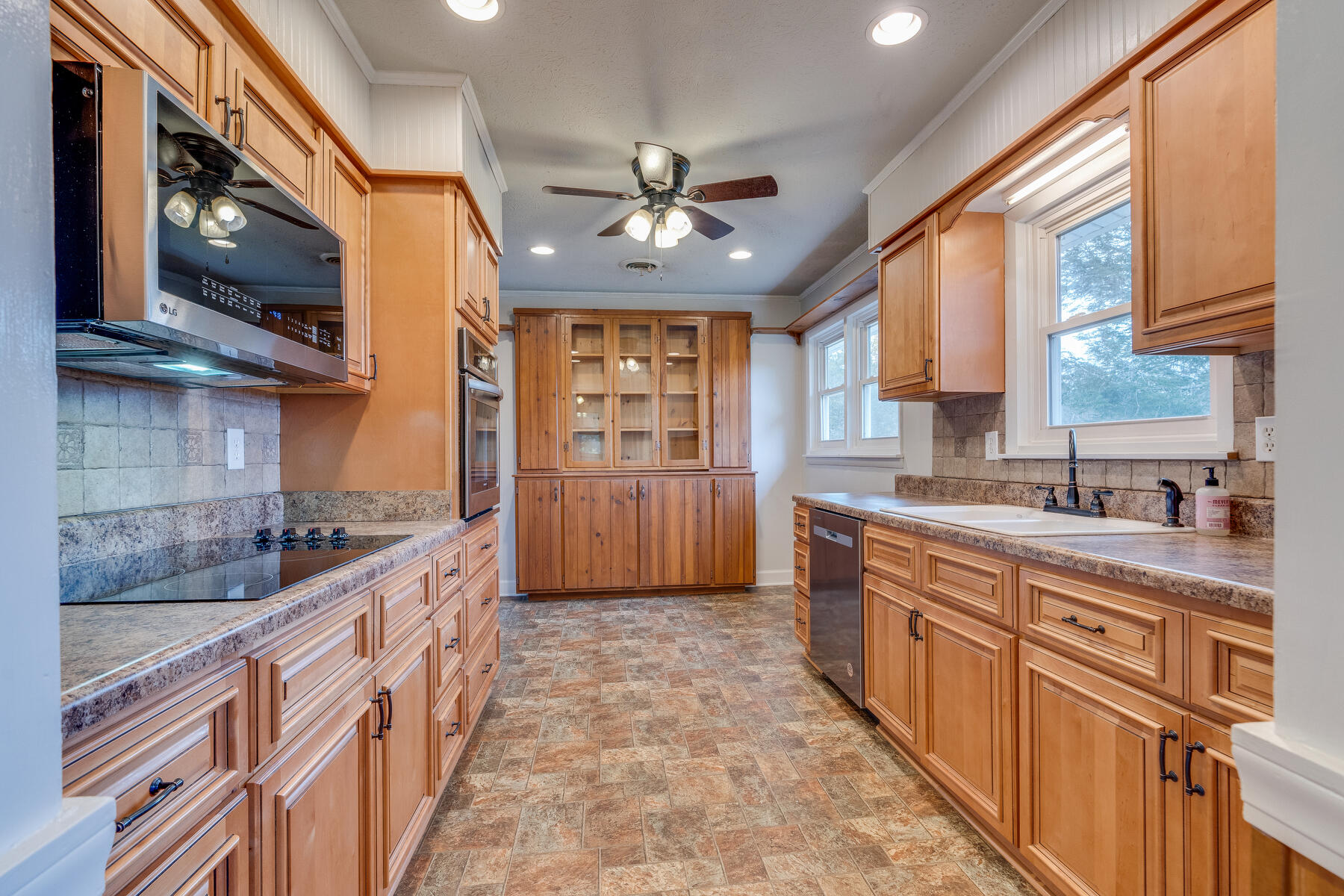 15 Huff Road Midway, TN 37809 - Photo 12 of 42 011