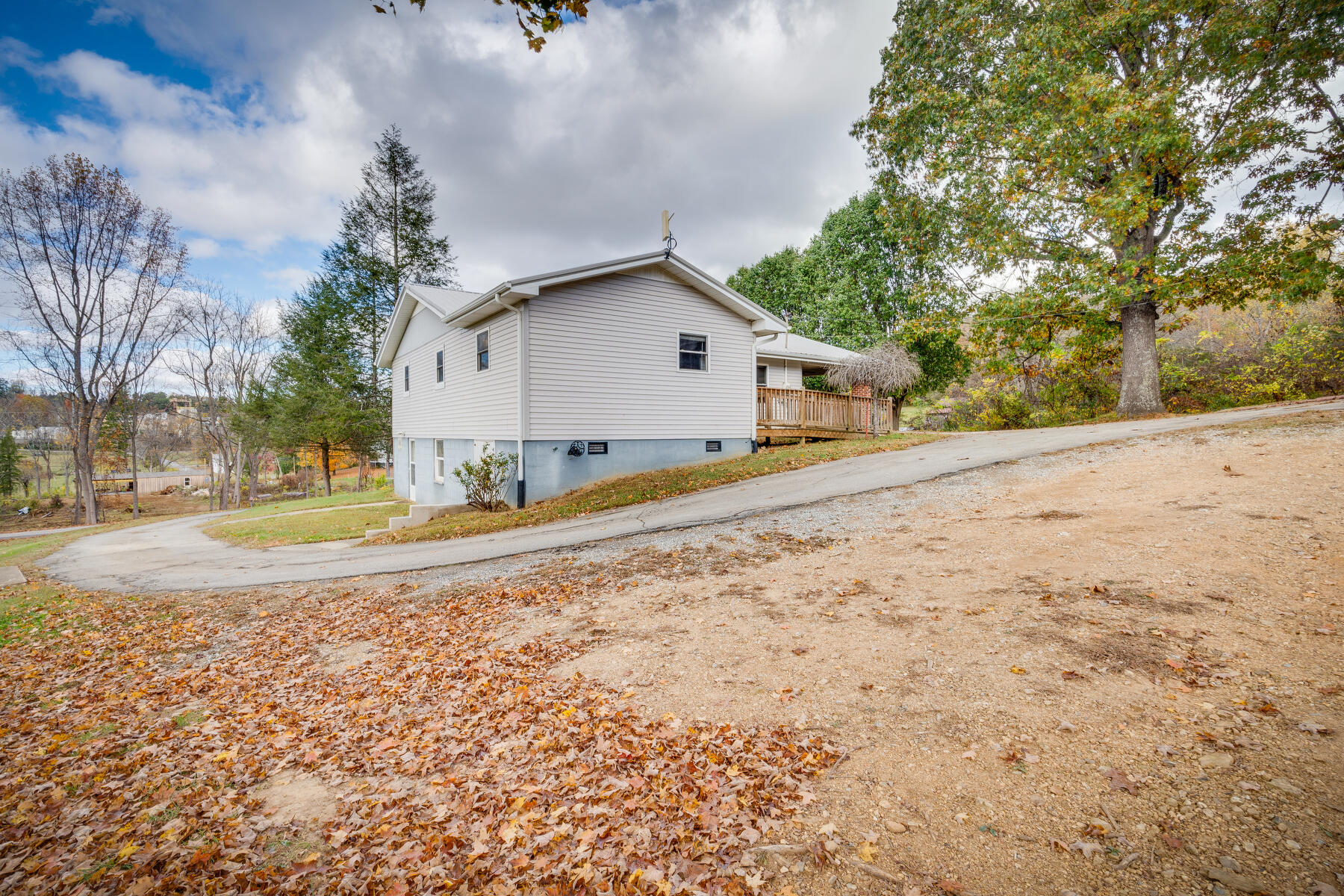 15 Huff Road Midway, TN 37809 - Photo 33 of 42 030