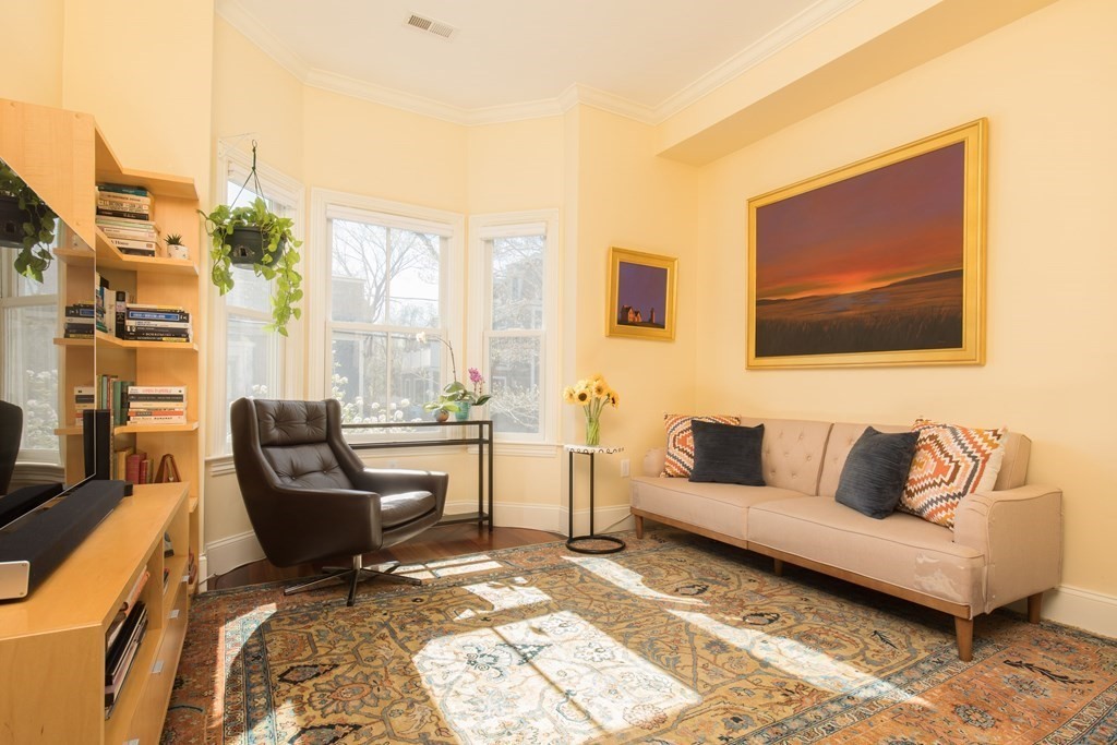 40 Mt Pleasant Street, Unit 2 Cambridge, MA 02140 - Photo 11 of 22