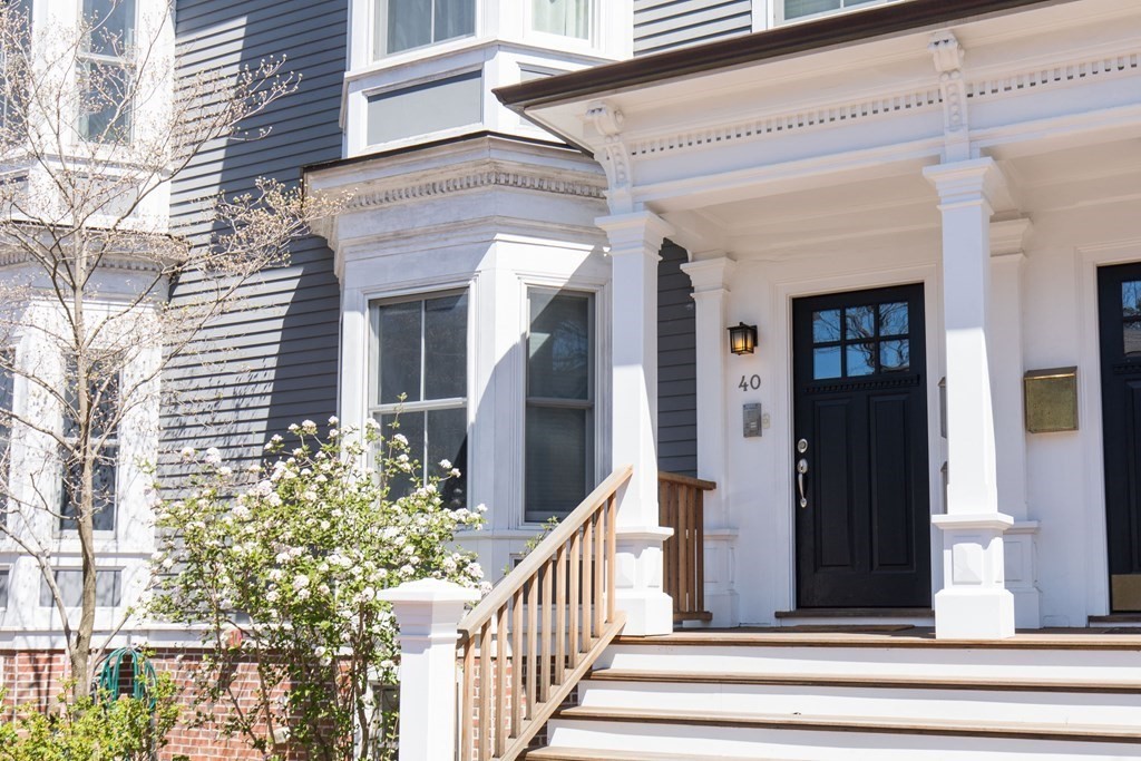 40 Mt Pleasant Street, Unit 2 Cambridge, MA 02140 - Photo 2 of 22