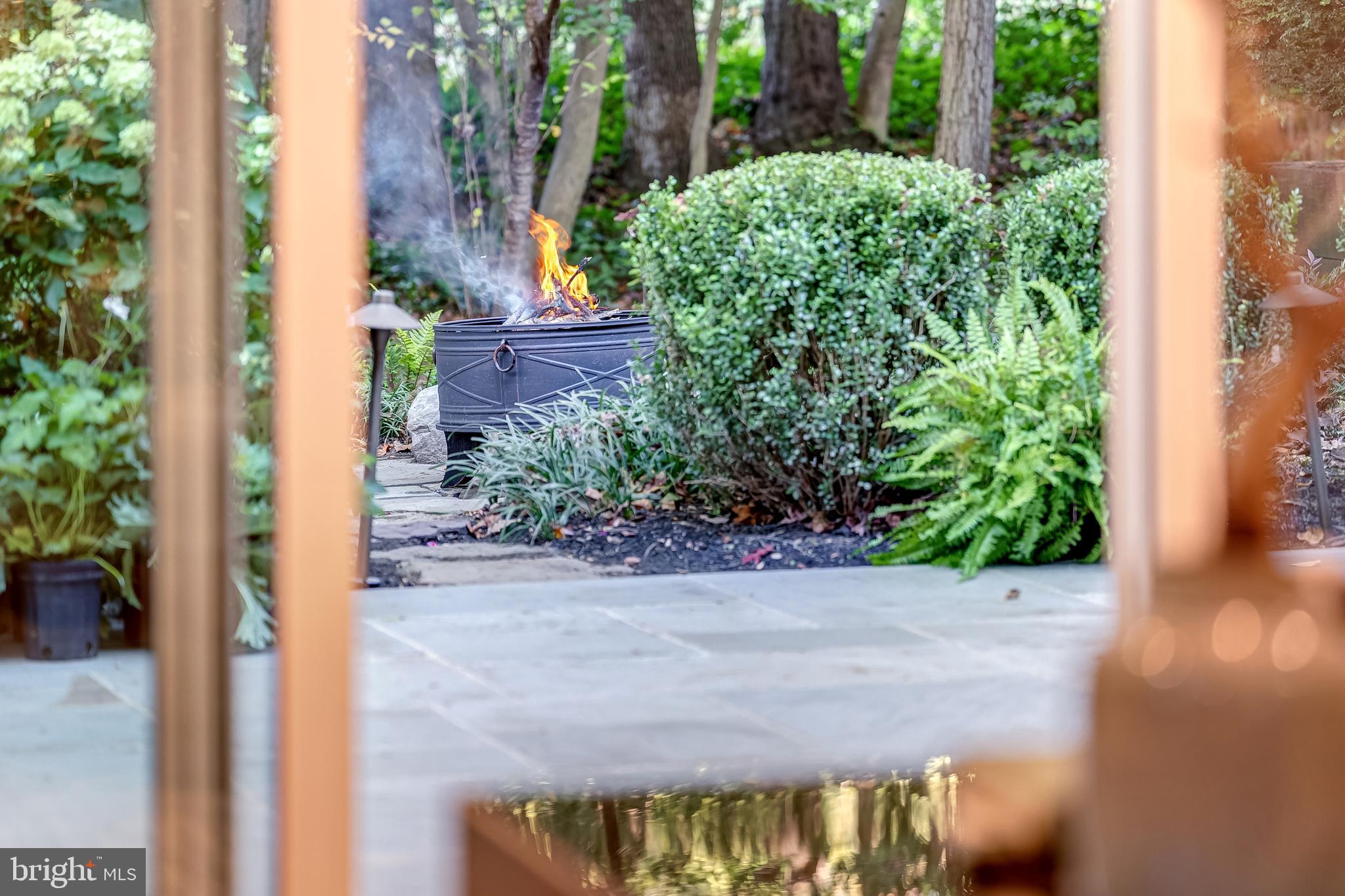 11464 Orchard Lane Reston, VA 20190 - Photo 48 of 64 a view of a backyard of a house