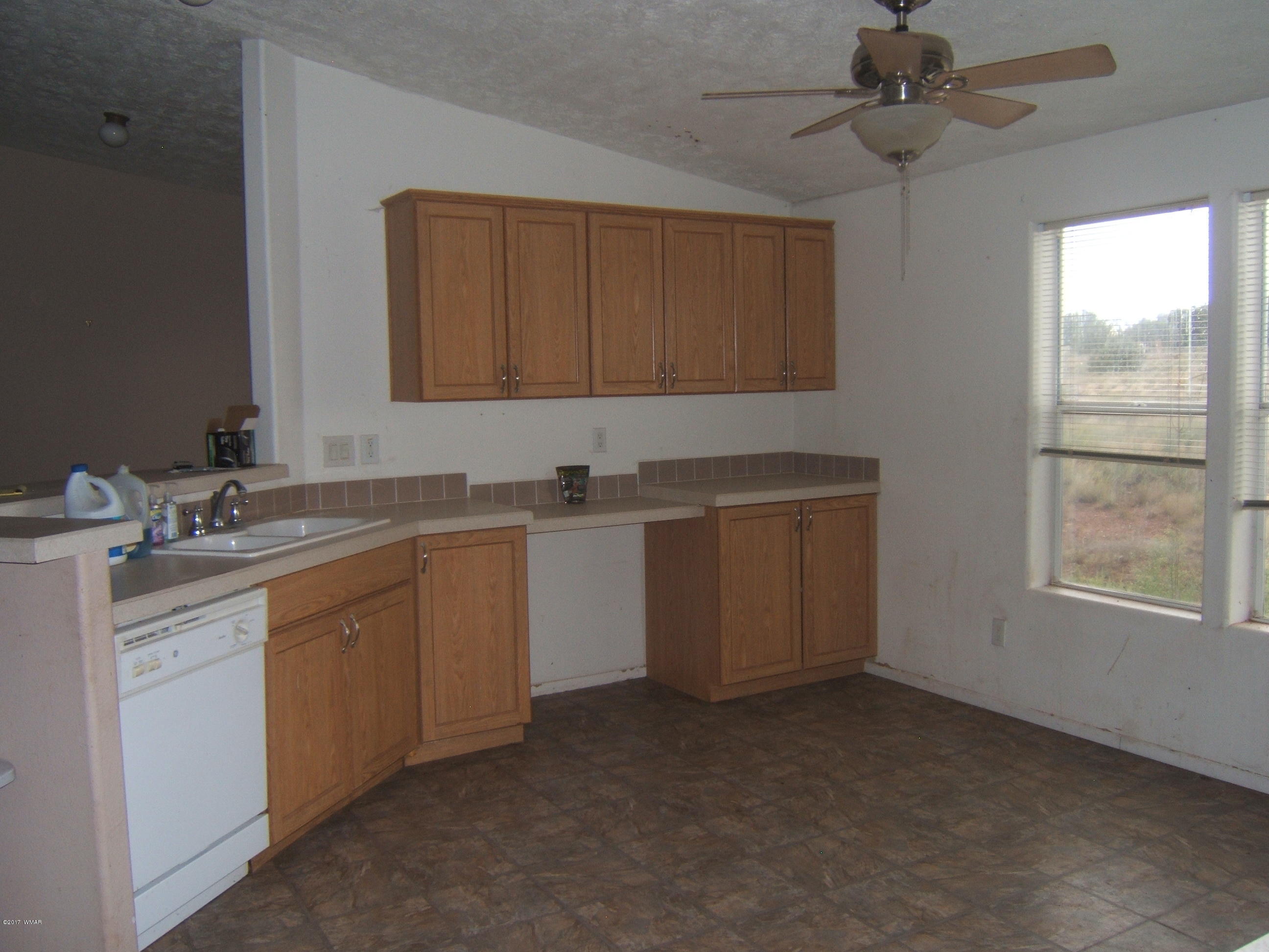 2 Acr 8598 Road Concho, AZ 85924 - Photo 3 of 17