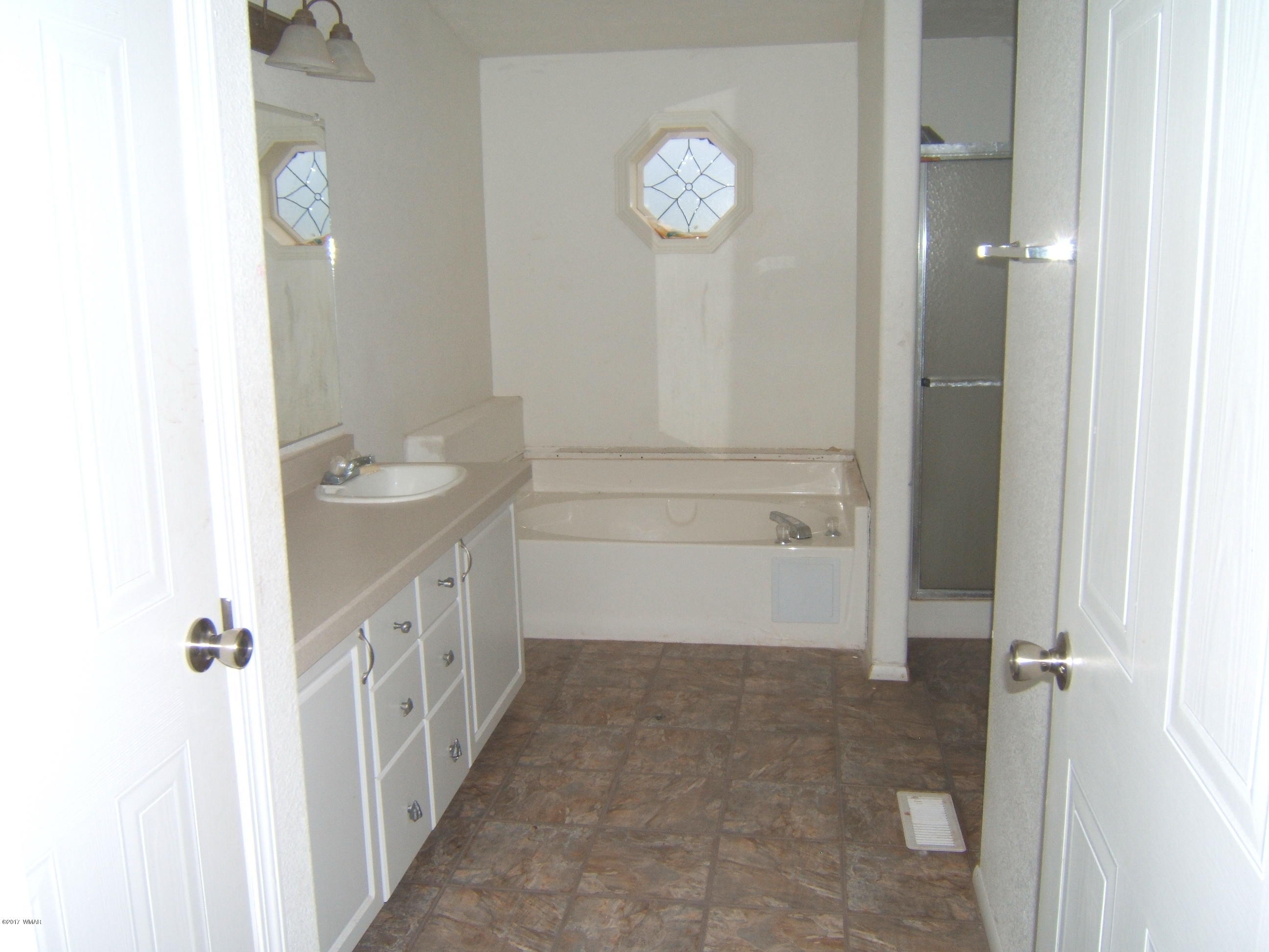 2 Acr 8598 Road Concho, AZ 85924 - Photo 7 of 17