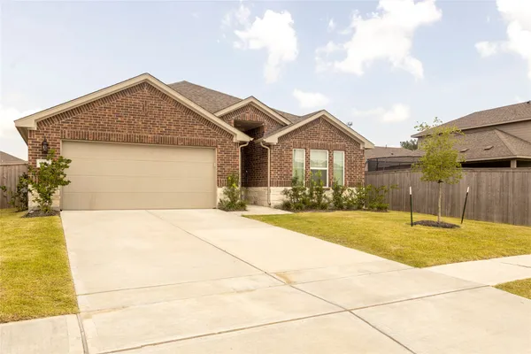 $345,000 | 18614 Austin Ridge Drive, Crosby, TX 77532
