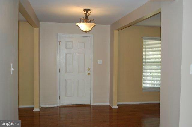 48 Ripley Road Stafford, VA 22556 - Photo 2 of 20 Interior (General)