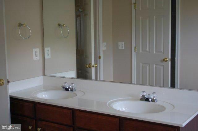 48 Ripley Road Stafford, VA 22556 - Photo 12 of 20 Bath (Master)