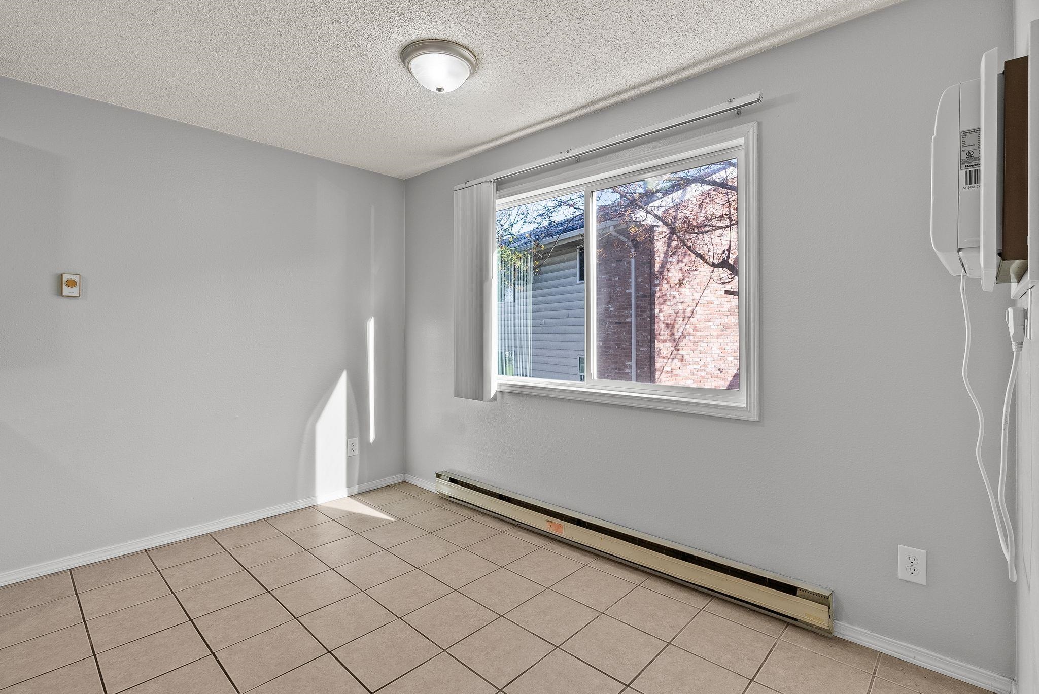 310 North Raymond Road, Unit D7 Spokane Valley, WA 99206 - Photo 12 of 19