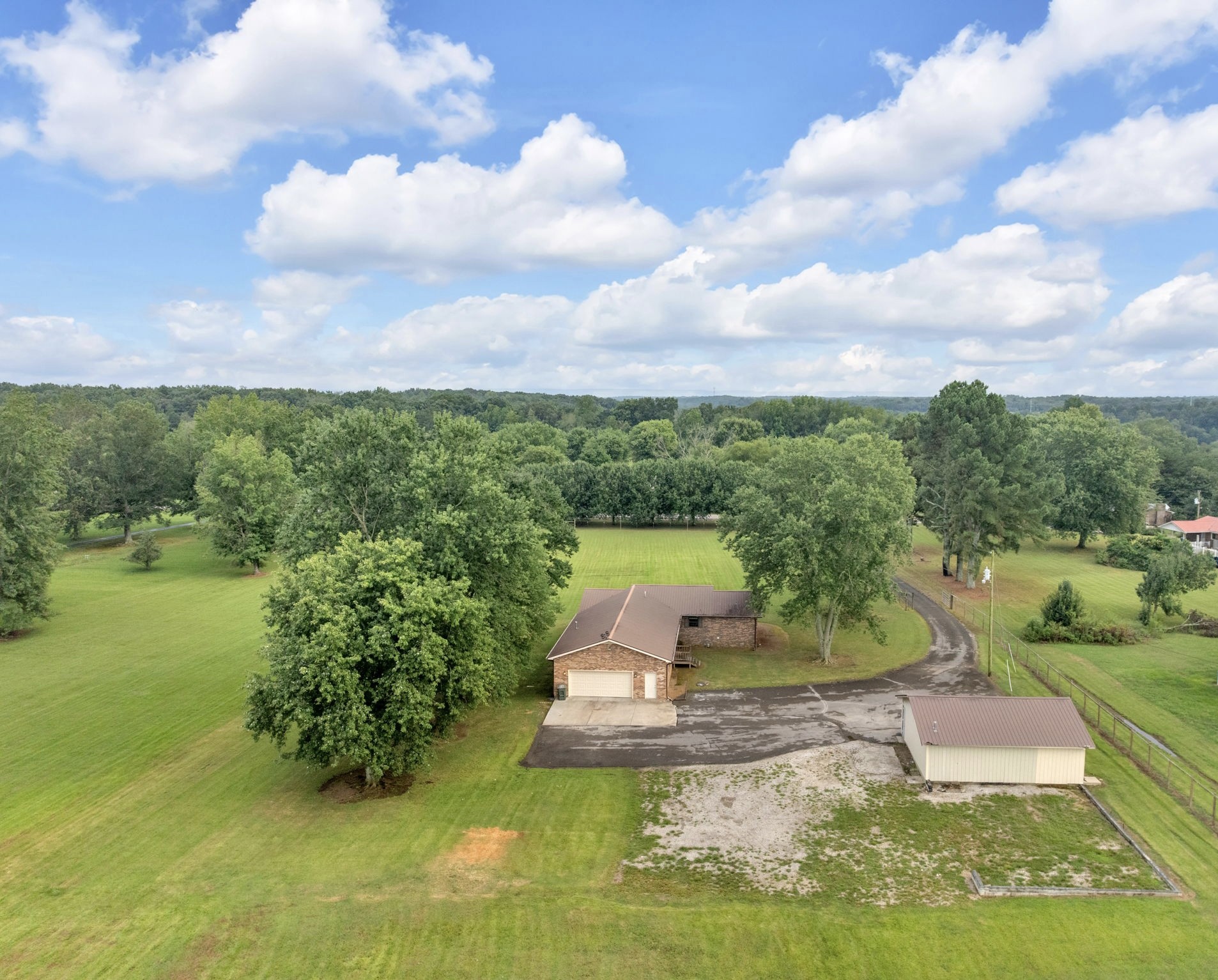93 Jean Drive Tullahoma, TN 37388 - Photo 46 of 53 a view of a garden with houses