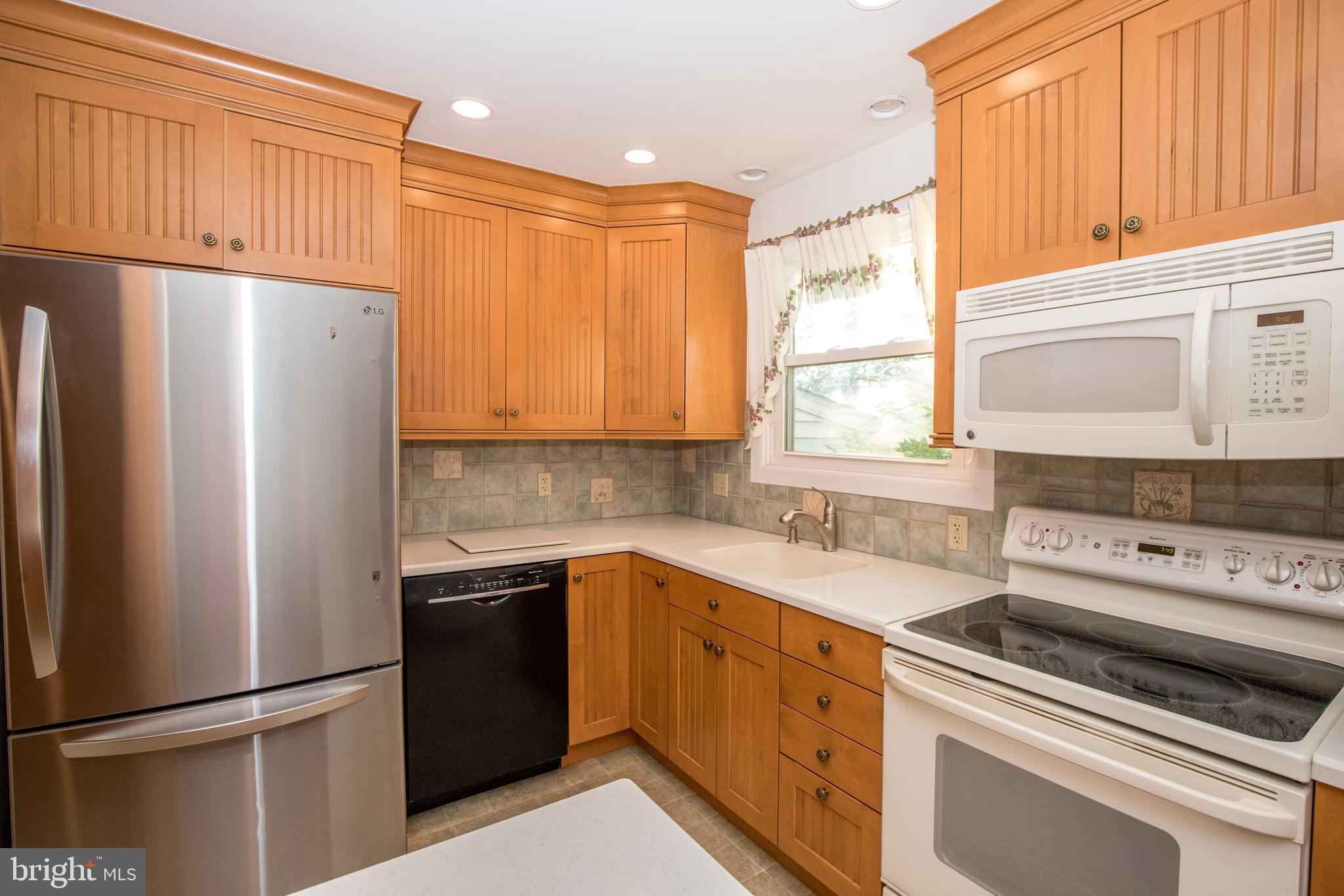 1373 Clarke Road Abington, PA 19001 - Photo 7 of 24 Upgraded Kitchen